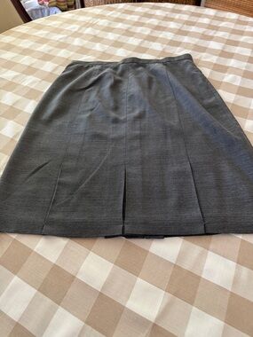 Women's A-Line Pleated Skirt in Gray